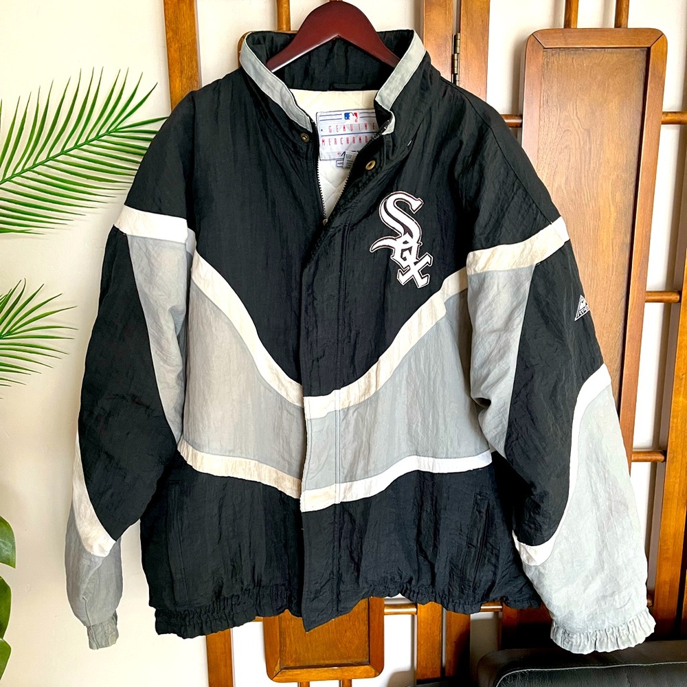 Vintage 90’s Chicago White Sox Apex One “The Wave” Quilted Jacket